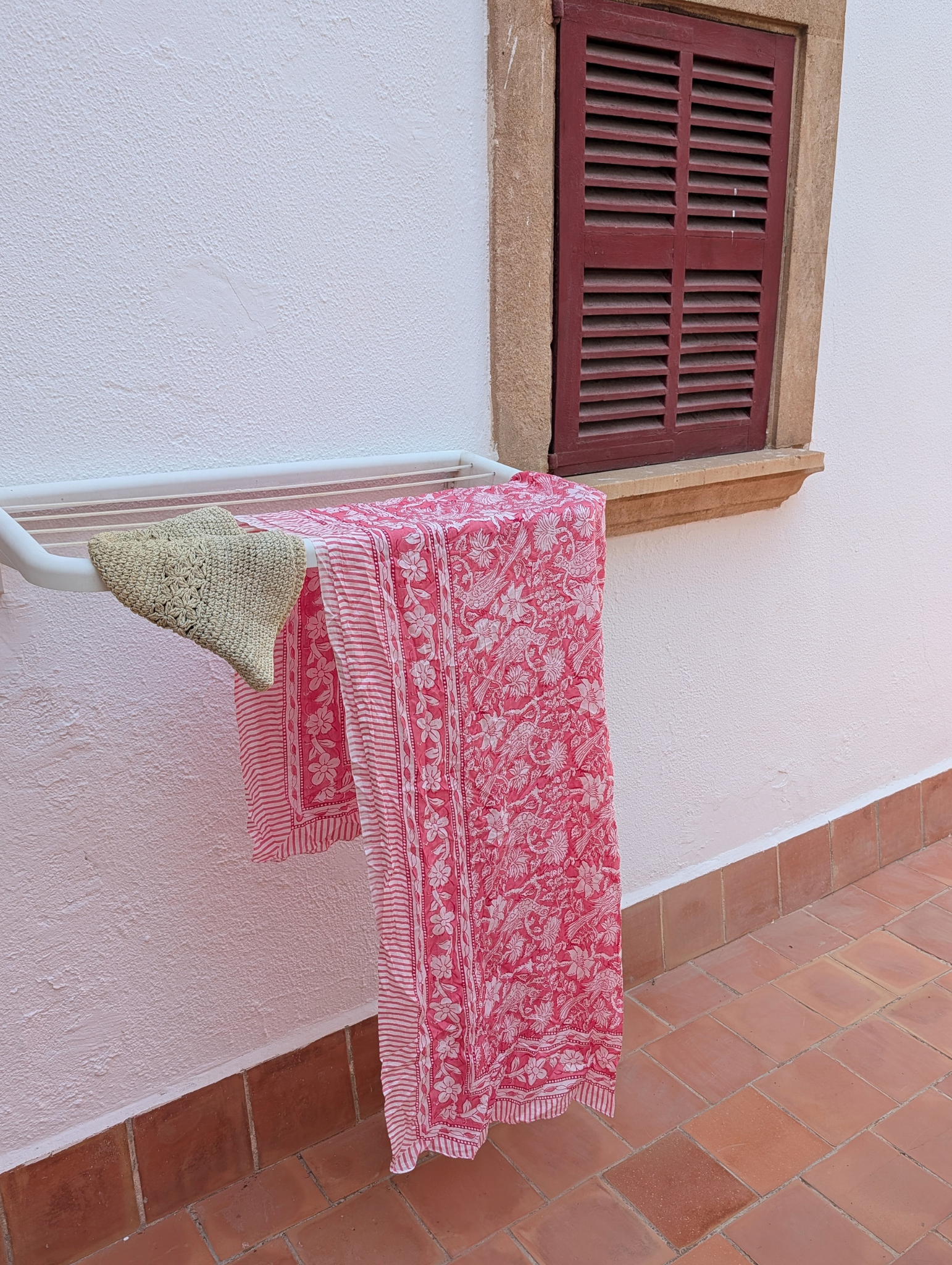 hot pink sarong